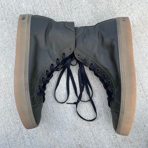 KOIO Court Italian Leather High Top Sneakers Men’s 11 Dark Olive Gum Sole Luxury